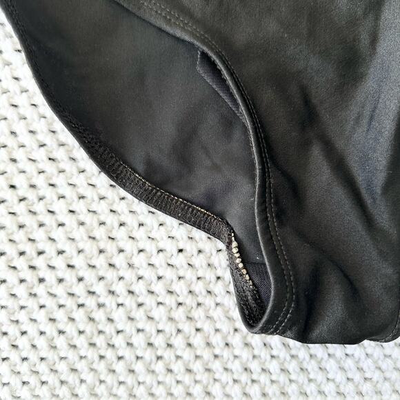 Oscar De La Renta Vintage Multicolored Geo Square Faux Wrap One Piece Swimsuit - Picture 6 of 10